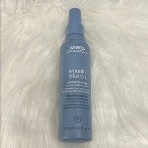 AVEDA Smooth Infusion Perfect Blow Dry Spray